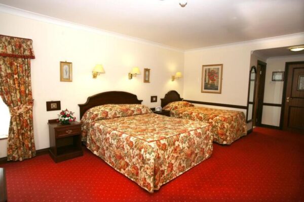 Dorrians Imperial Hotel - Image 3